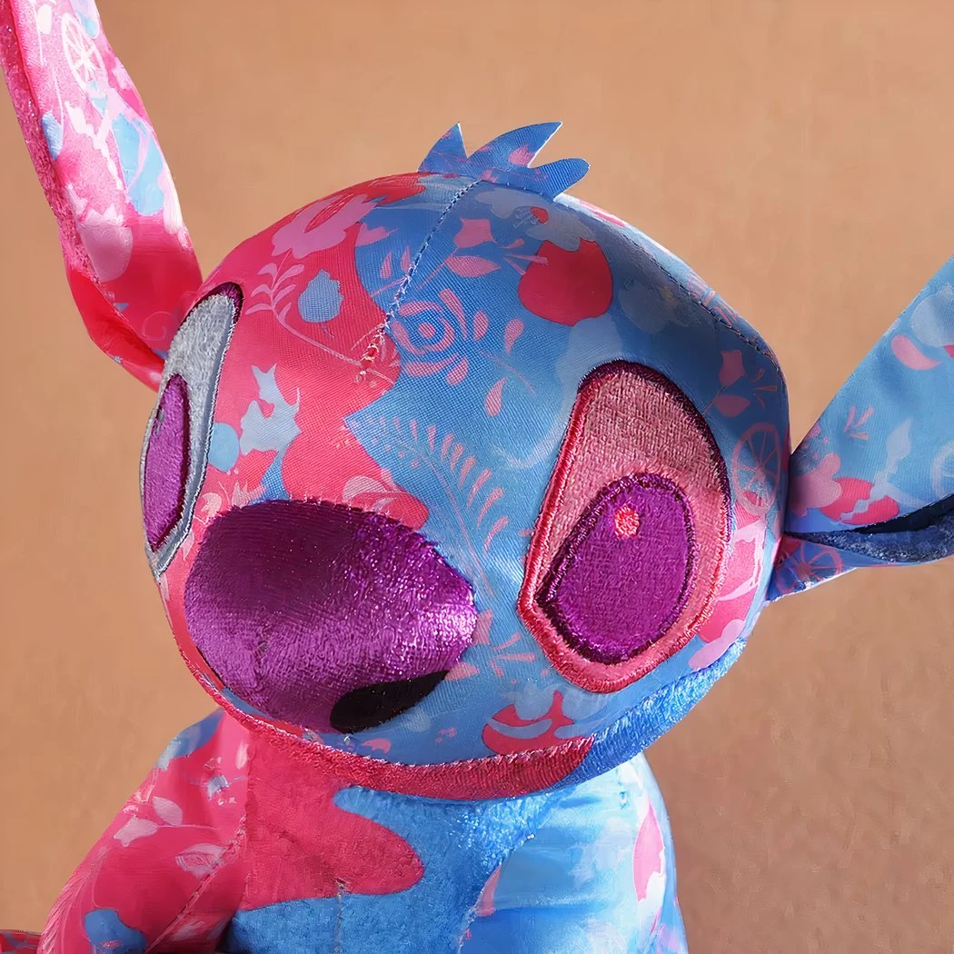 Peluche Stitch Colorée Rose Et Bleu Clair Disney Pour Enfant 5 Peluche Stitch Colorée Rose Et Bleu Clair Disney Pour Enfant – Image 3