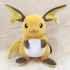 Peluche Raichu -Ma Pleuche Soldes IMG 1314