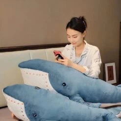 Peluche Baleine XXL Adorable -Ma Pleuche Soldes IMG peluche baleine xxl guirlande 12