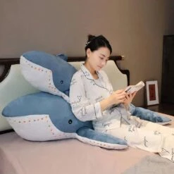 Peluche Baleine XXL Adorable -Ma Pleuche Soldes IMG peluche baleine xxl guirlande 5