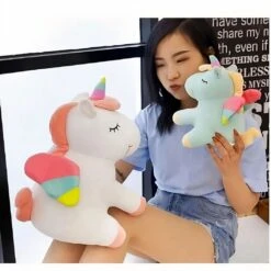 Peluche Licorne Bleue Arc-en-ciel 8 Peluche Licorne Bleue Arc-en-ciel -Ma Pleuche Soldes IMG peluche bleue arc ciel 1