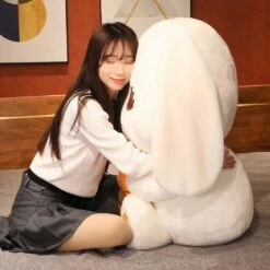 Peluche Lapin Tenant Une Carotte -Ma Pleuche Soldes IMG peluche lapin tenant une carotte 5