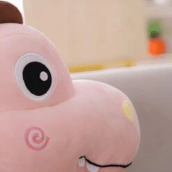 Peluche Tyrannosaurus Rex Rose 7 Peluche Tyrannosaurus Rex Rose -Ma Pleuche Soldes Peluche Tyrannosaurus Rex Rose Peluche Dinosaure Peluche Fantastique 87aa0330980ddad2f9e66f 40cm50cm70cm90cm 2