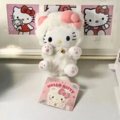 Peluche Hello Kitty Avec Un Déguisement Tout Mignon -Ma Pleuche Soldes img Peluche Hello Kitty avec un deguisement tout mignon 03